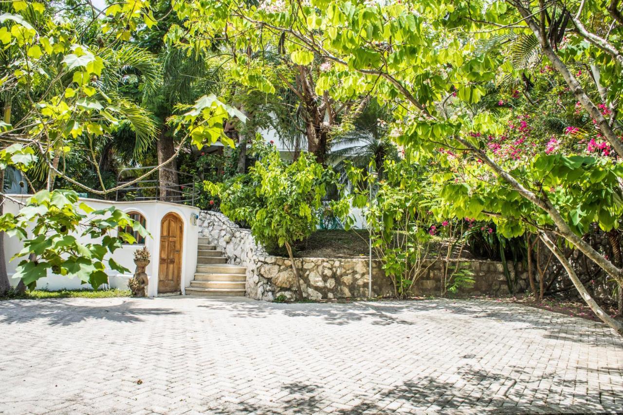 Villa Bruga En Samara Rocks Exteriér fotografie